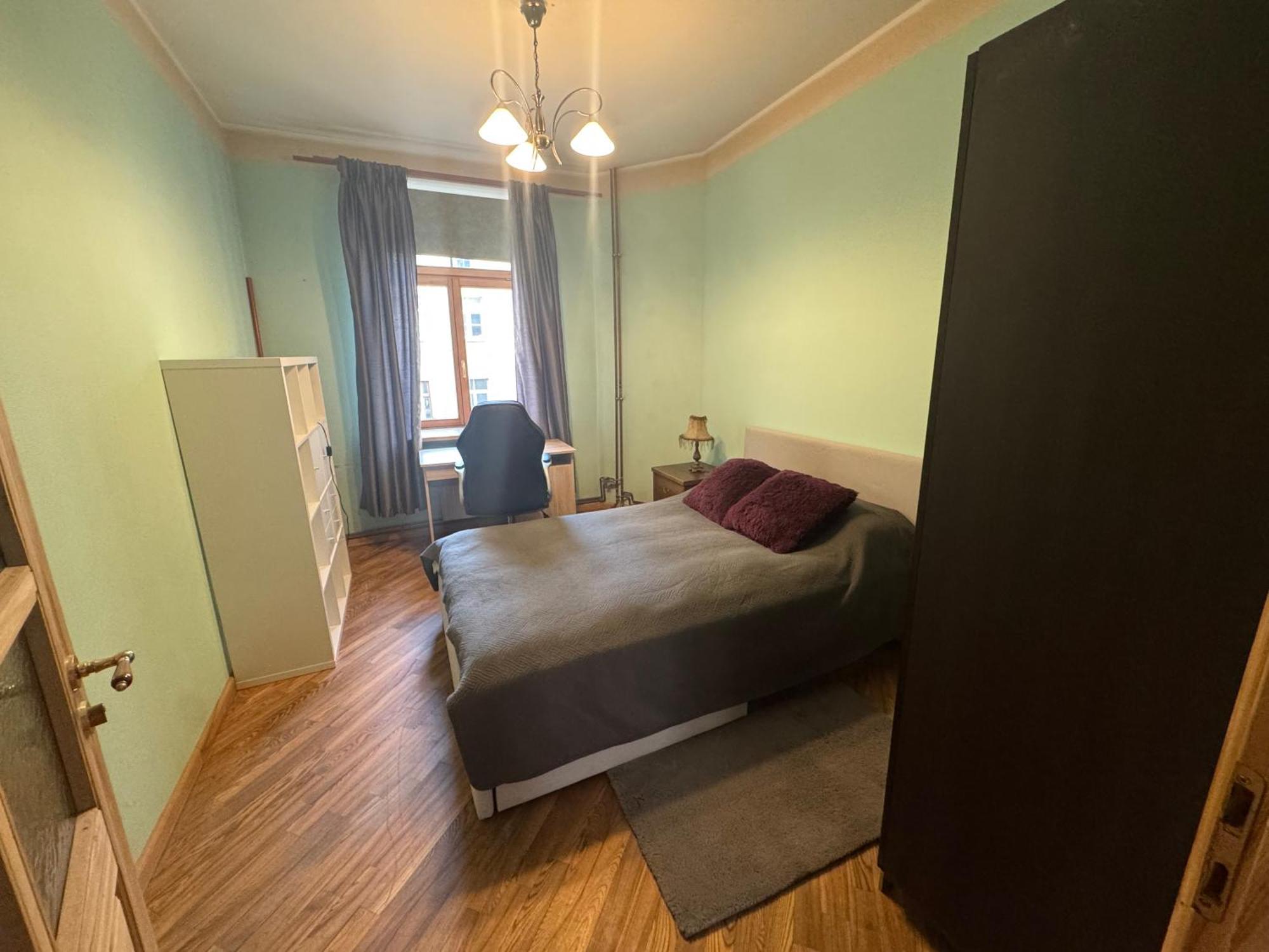 Quiet Centre Three Apartmet No. 35